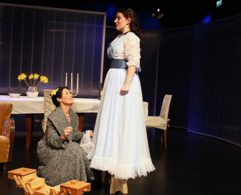 Glasmenagerie-eigenproduktion-salon-theater-taunusstein_web4 Die Glasmenagerie